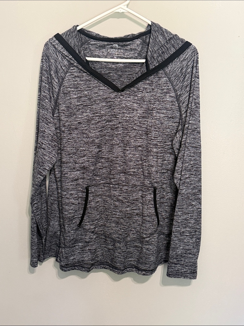 Free Country Men's Heather Gray V-Neck Hooded Sweater